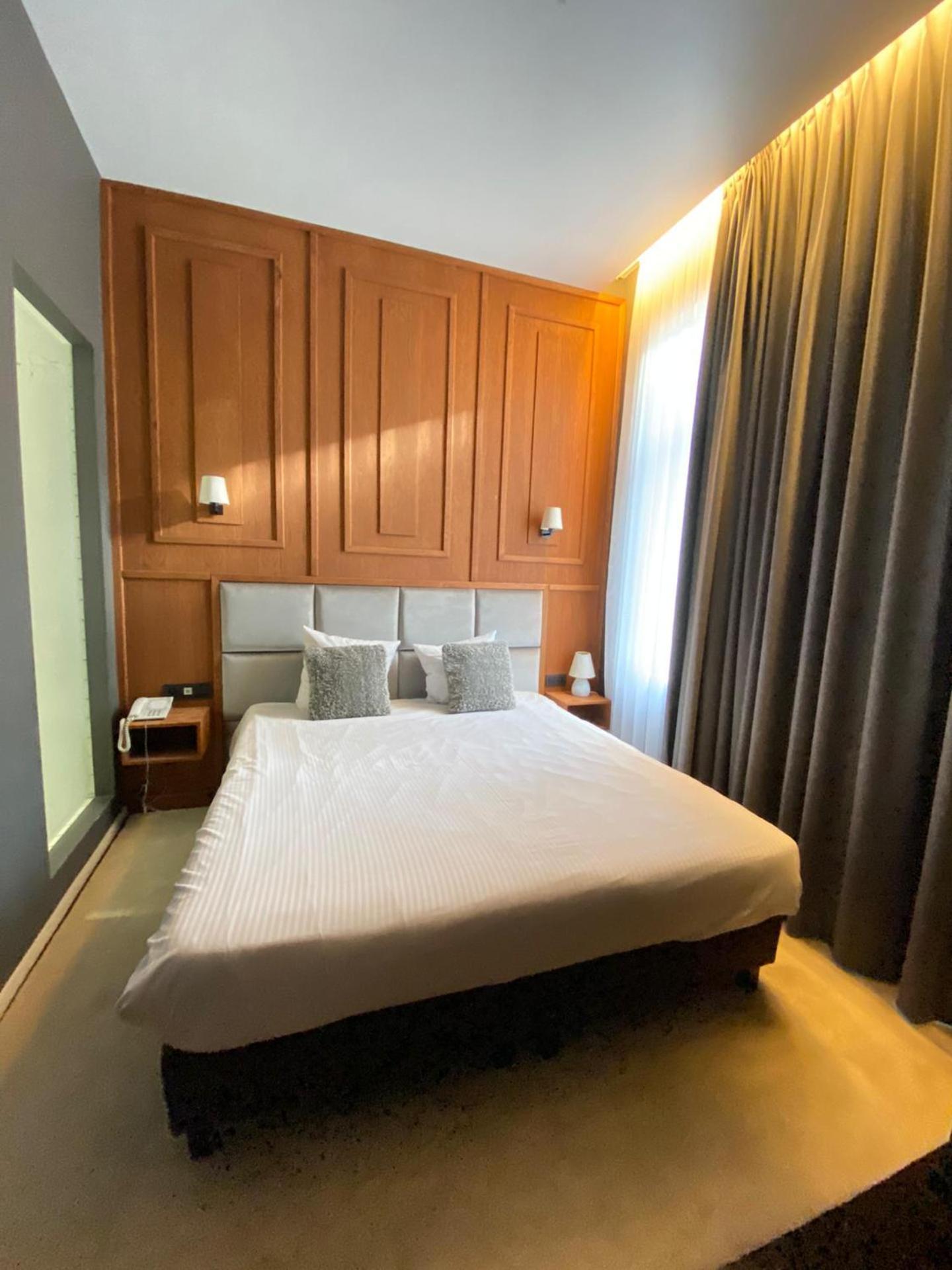 Double Room,1636742197:JPEG